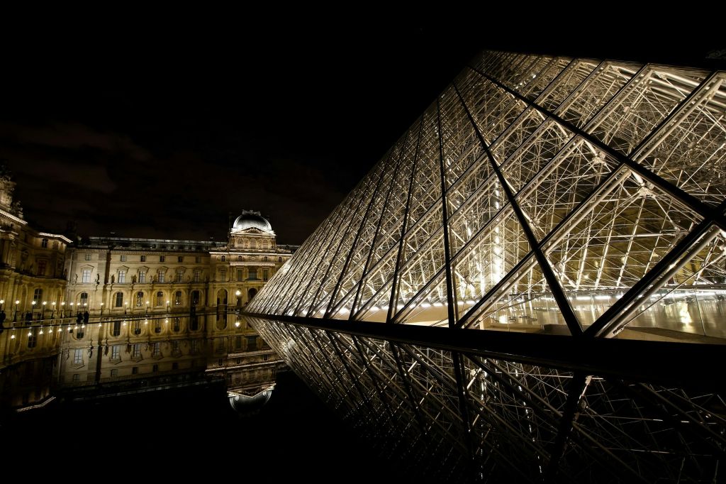 루브르 박물관 야간 투어