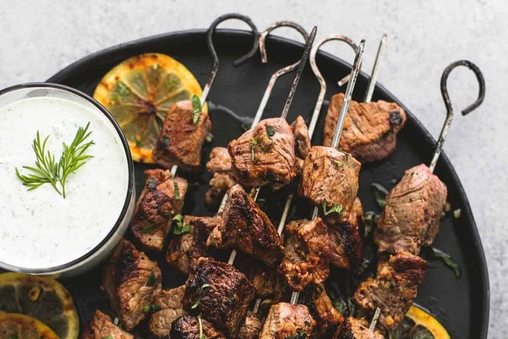 수블라키 (Souvlaki) 라는 그리스 전통 간식