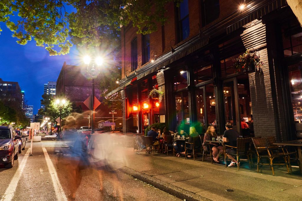 어드벤처 월드 투어