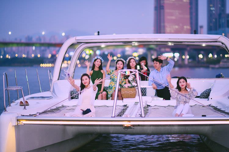 [Seoul] Hangang High-Class Private Yacht Rental  [Golden Blue Marina]