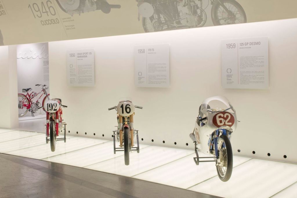 Racing motorcycle
