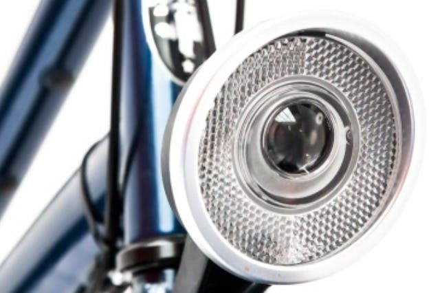 A-Bike Rental & Tours Amsterdam의 시티 바이크 전면 안전등.