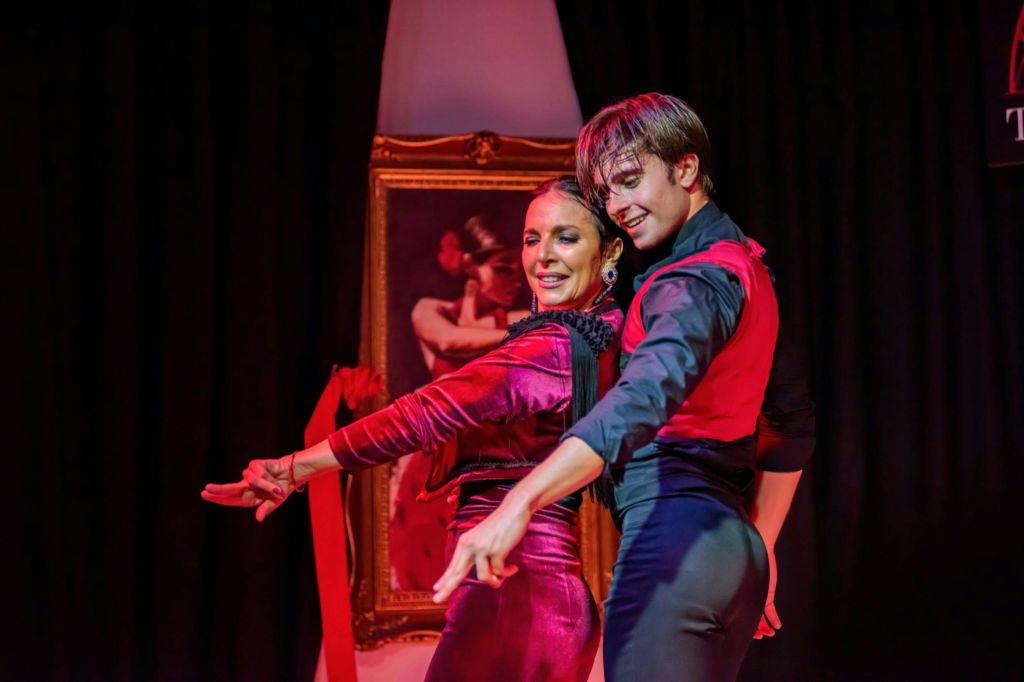 마리파즈 루세나와 헤수스 베르겔