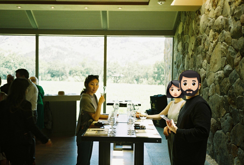 테이스팅 룸에서 서빙이 끝나면 테라스도 이용할 수 있어요.