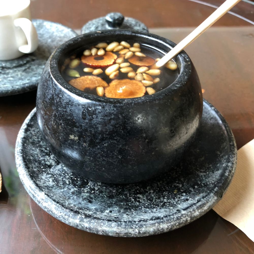 하늘호수차밭 쉼터