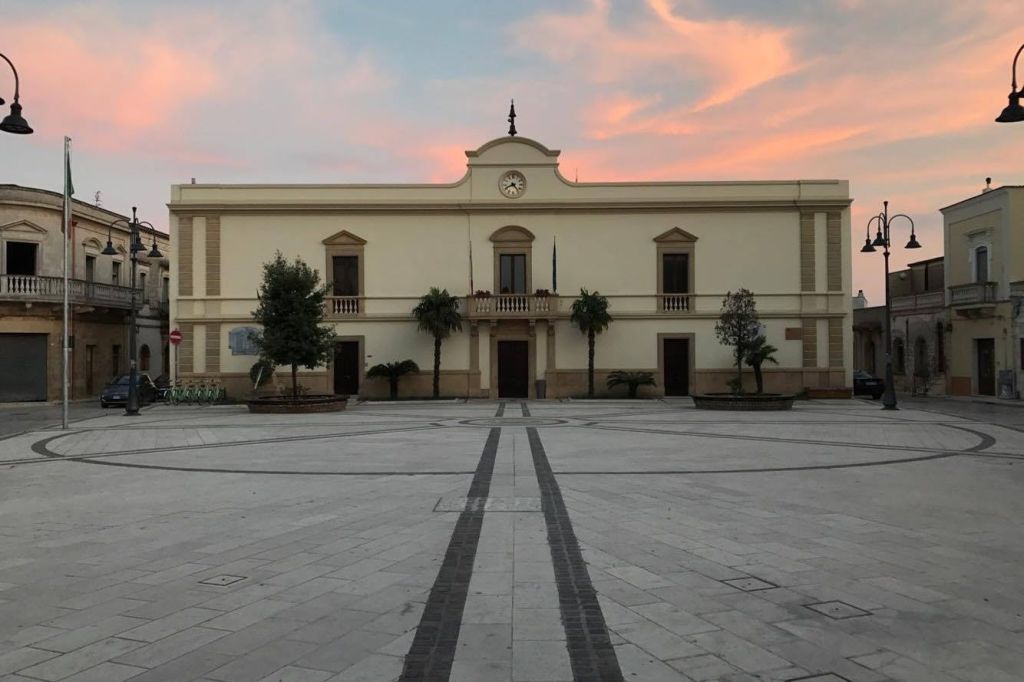 카스텔리 빌라 광장