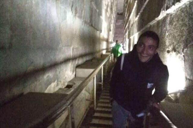 기자의 피라미드 속으로