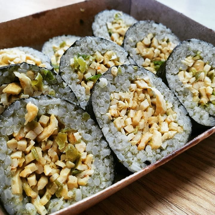 배말 칼국수 김밥 본점