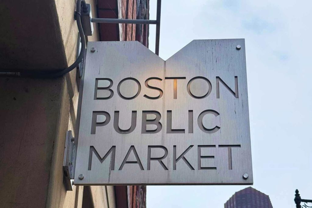 보스턴 공공 시장 표지판