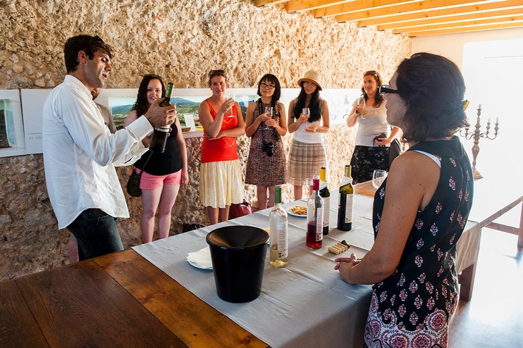 가족 저장고에서 즐기는 와인 테이스팅