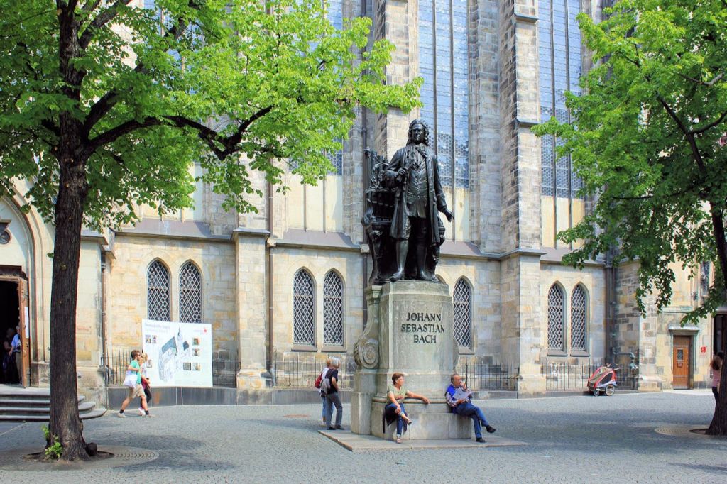 Bach-Denkmal vor der Thomaskirche