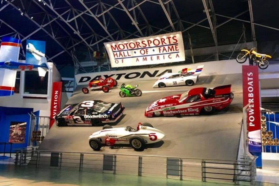 데이토나 비치 당일 여행 (올랜도 출발, 호텔 픽업 포함)