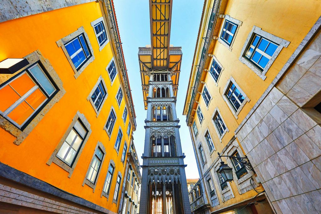 경로를 따라 보이는 전망