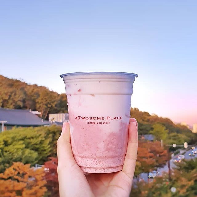 투썸 플레이스 인천 문학 점