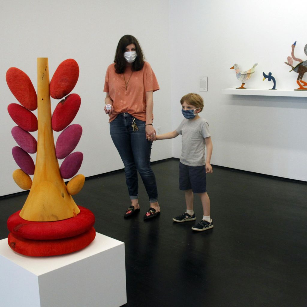 2층 갤러리 - 내부 객실.