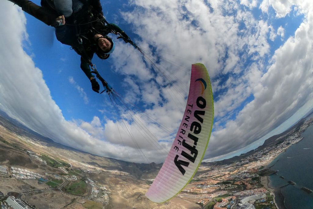 Surcando los cielos y los mares en 패러글라이딩!