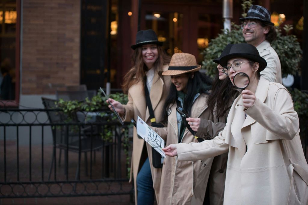 단서를 한 번에 하나씩 해결