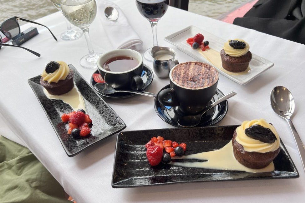 스피릿 오브 멜버른 점심 포함 크루즈