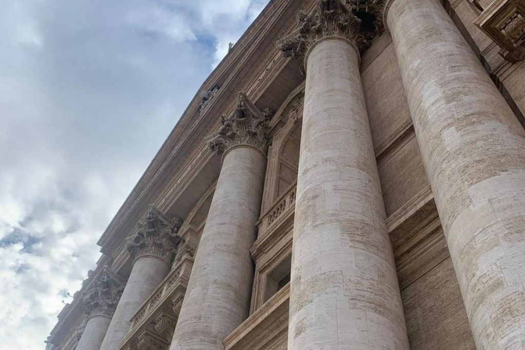 바티칸 짐 보관소