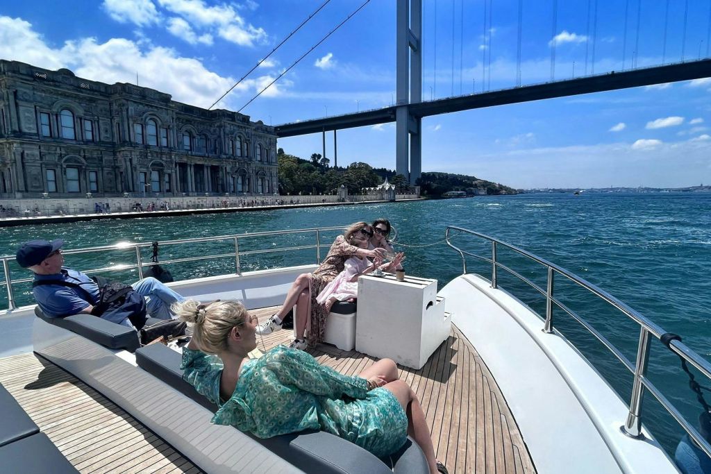 이스탄불 보스포루스 요트 크루즈