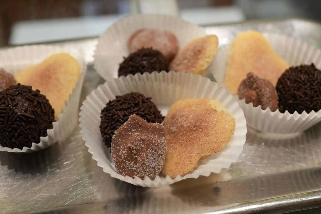 참여하는 페이스트리 전문점의 일부 맛보기