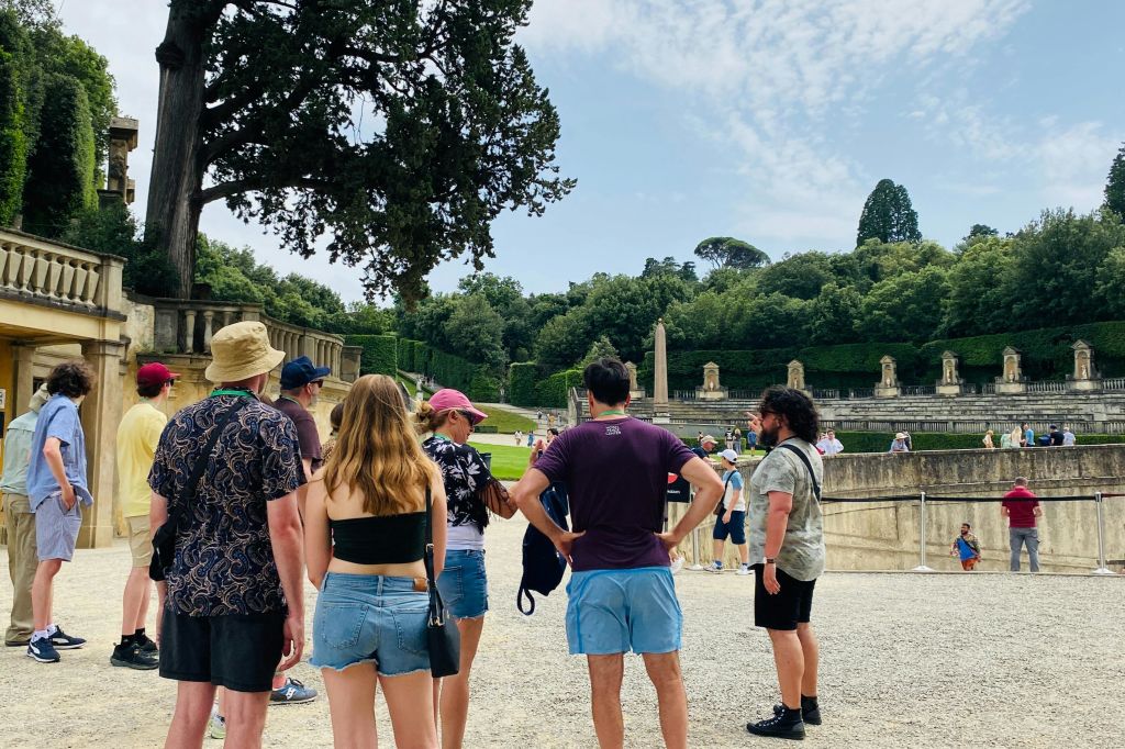 보볼리 정원 투어 (실시간 가이드 콤보 + 도보 투어)