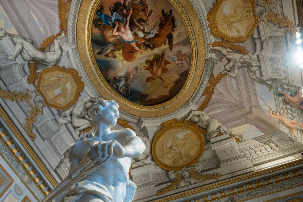 베르니니의 다비드상과 천장