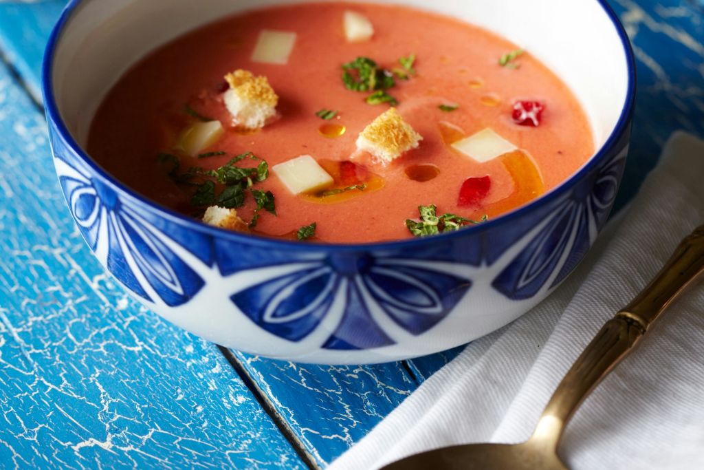 상쾌한 딸기 가스파초