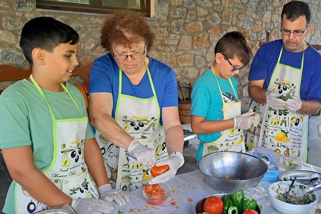 크레타식 채소 만들기 체험 (3대)