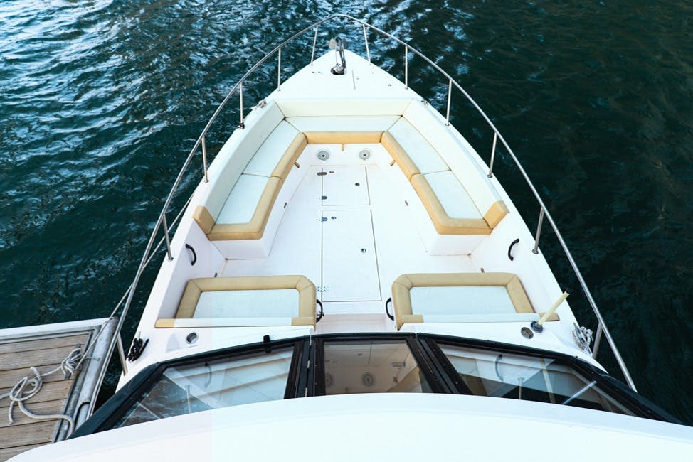 켄타우로스 헌장 - 36피트 요트 - 천둥