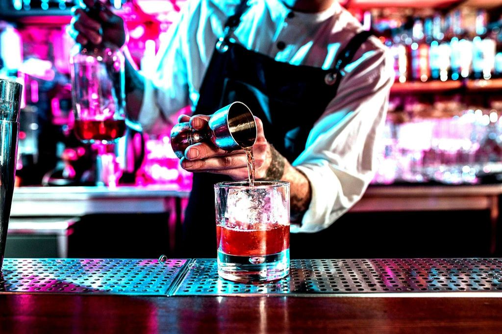 바텐더와 함께하는 이탈리아 펍 투어