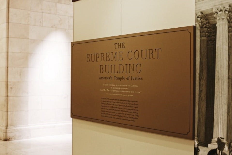 소그룹 가이드와 함께하는 캐피톨힐 도보 투어