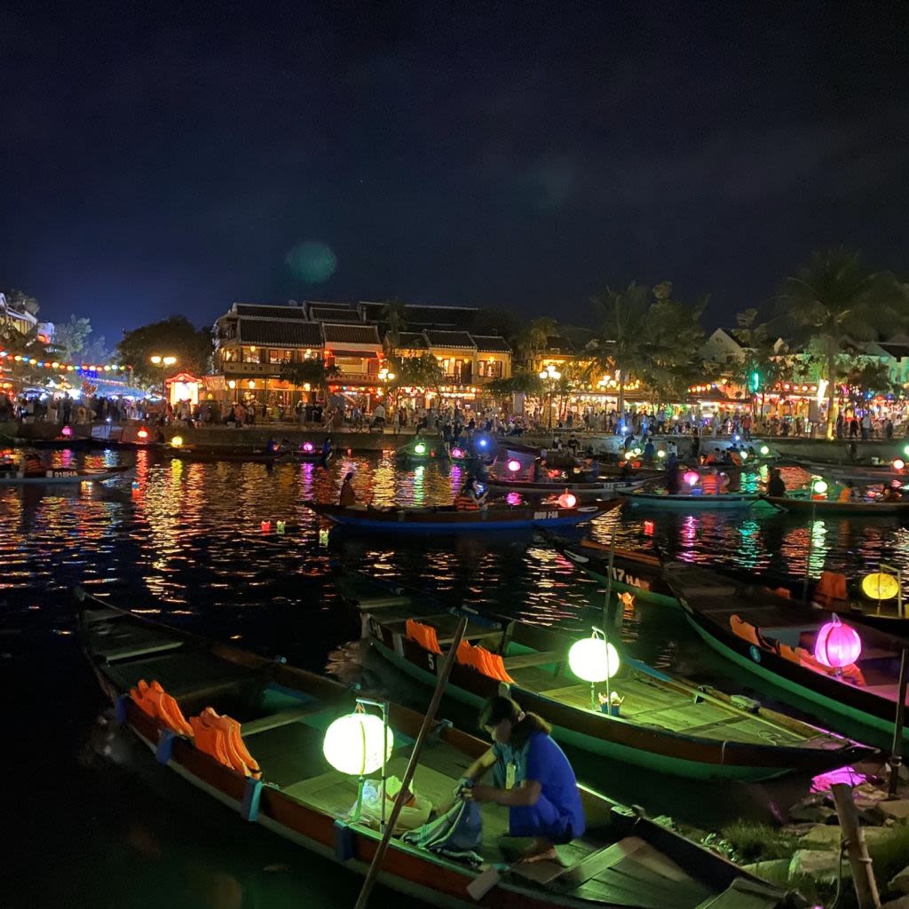 Old Town Lantern Boat