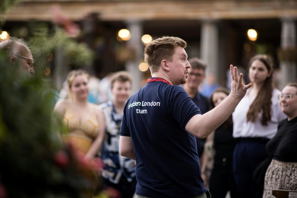 런던 중심부의 비밀을 찾아서