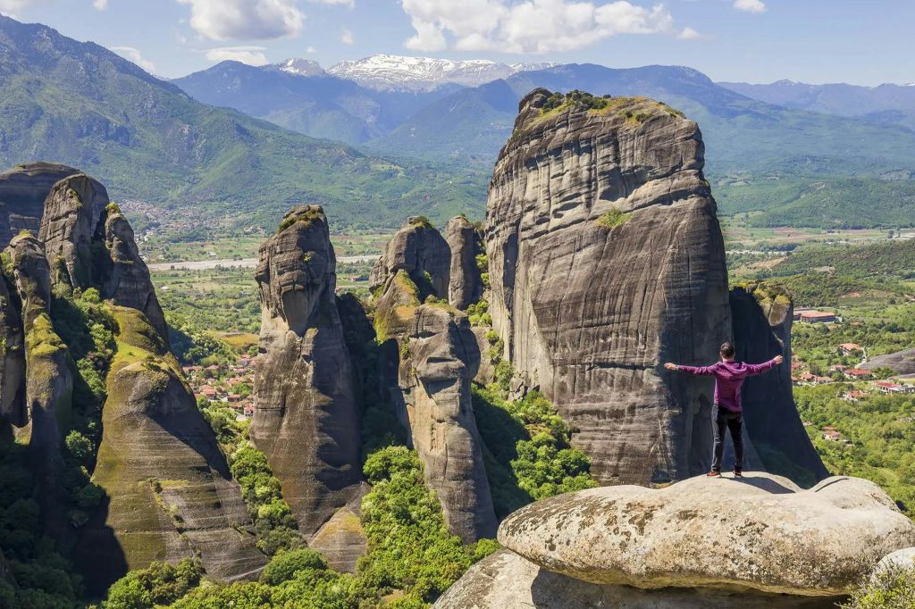 Meteora Half-day Sightseeing Tour