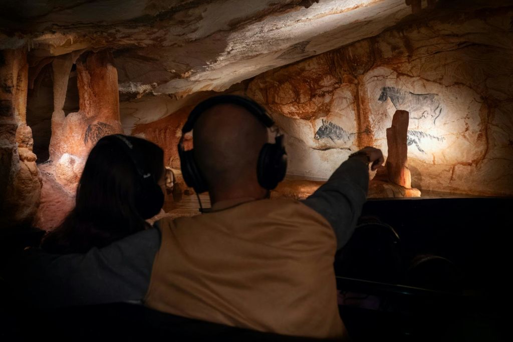 코스커 동굴 투어