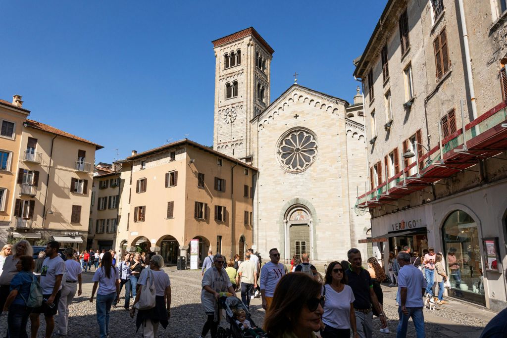 산페델레대성당, 코모