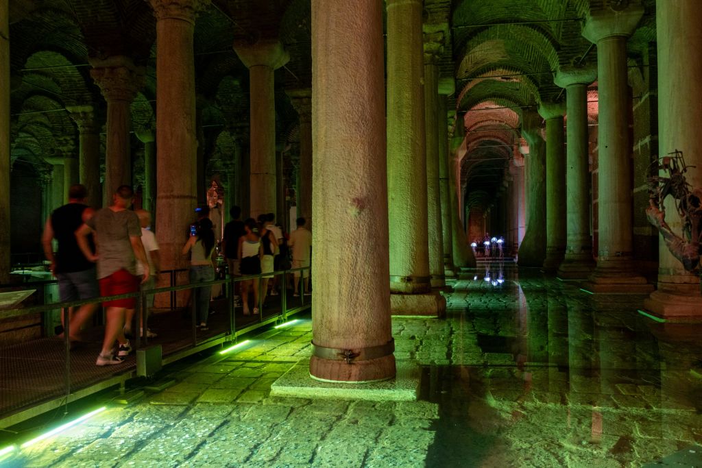 바실리카 시스턴