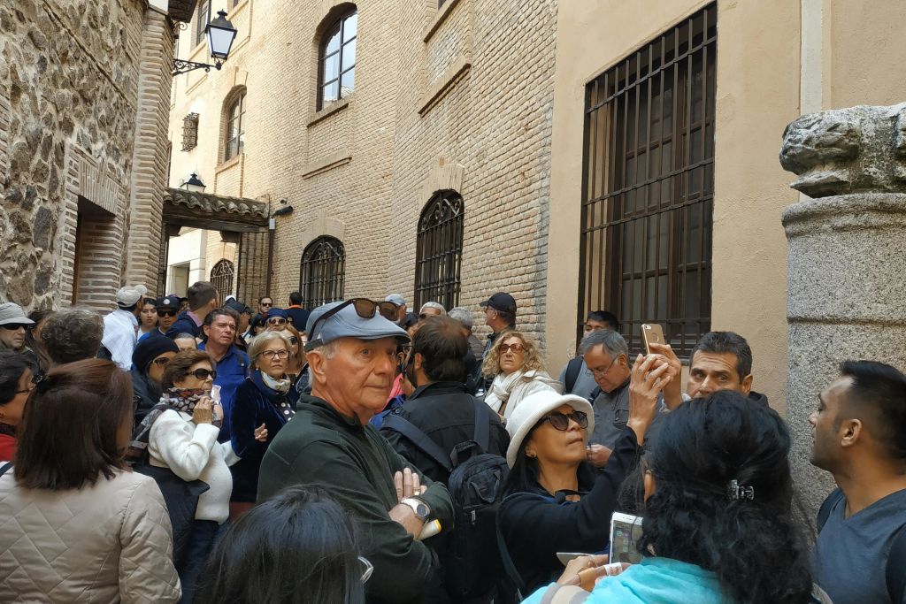 가이드와 함께하는 도보 투어