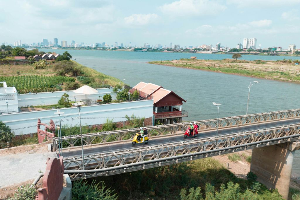 석양에 즐기는 실크아일랜드 베스파 투어