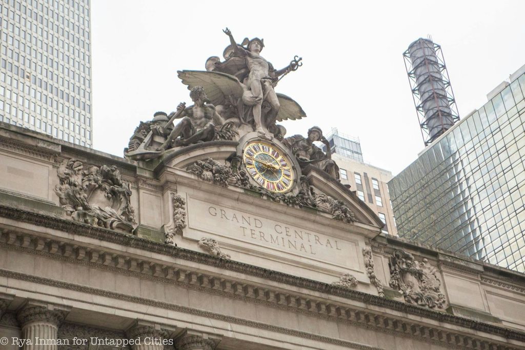 외관의 유명한 시계