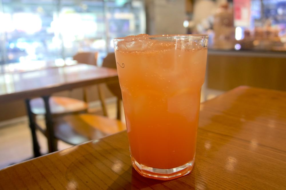 Homemade fruit tea (grapefruit and lemon)