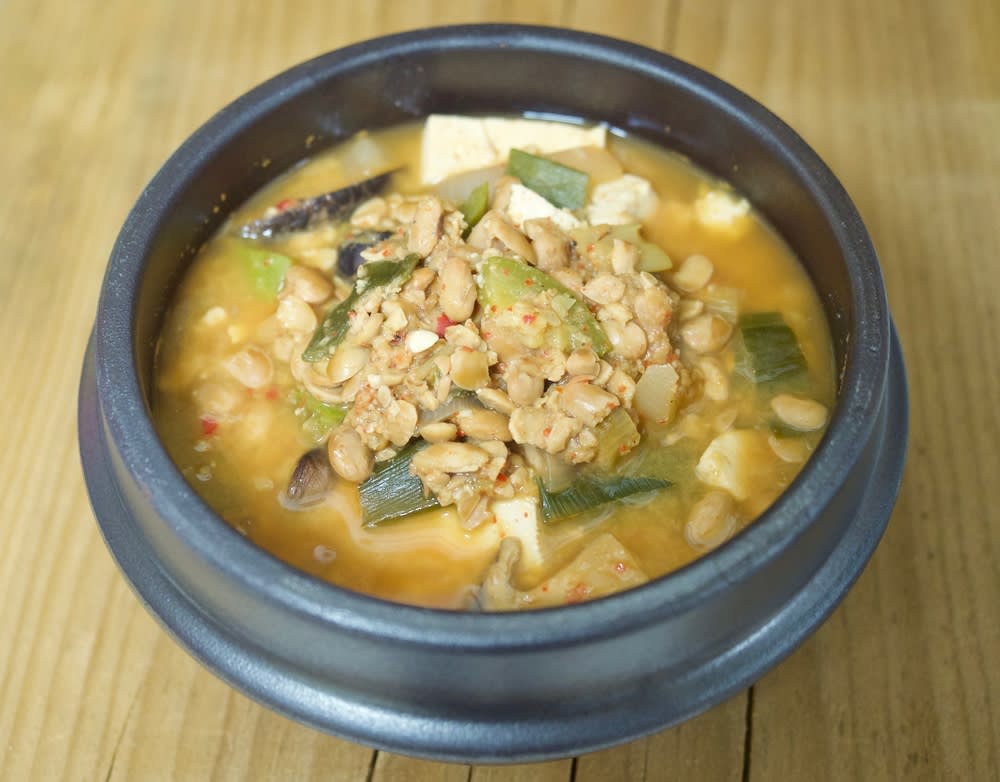 Cheonggukguk (fermented soybean paste stew)