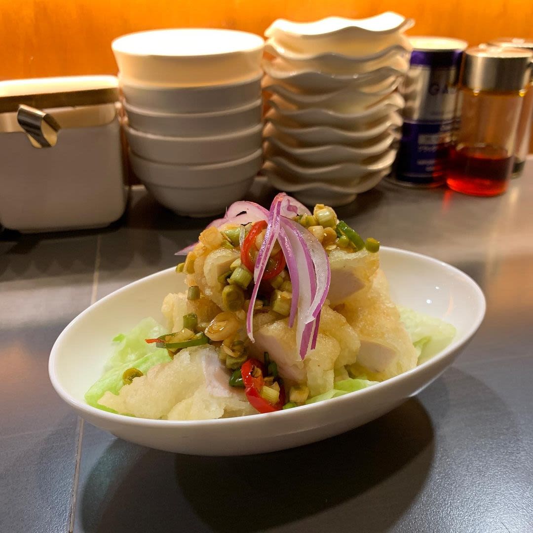 Choyulingi (Fried chicken in hot and sour soy sauce)