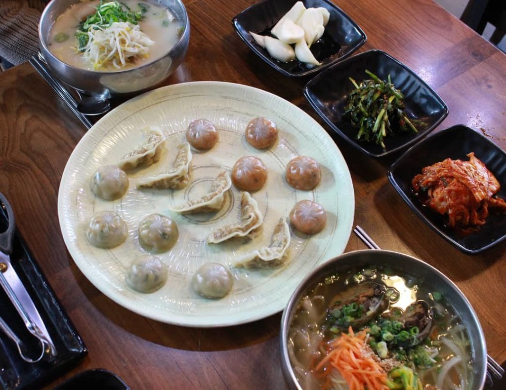 Assorted Mandu (dumplings)