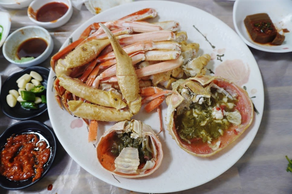 영해 회 식당