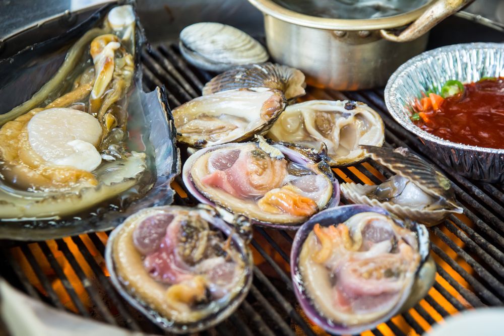 Assorted Grilled Clams