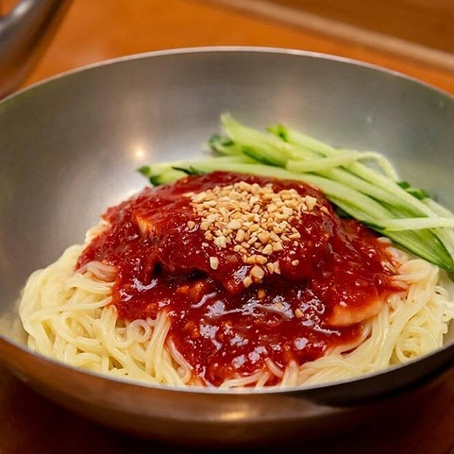 Bibimmyeon (spicy noodles)
