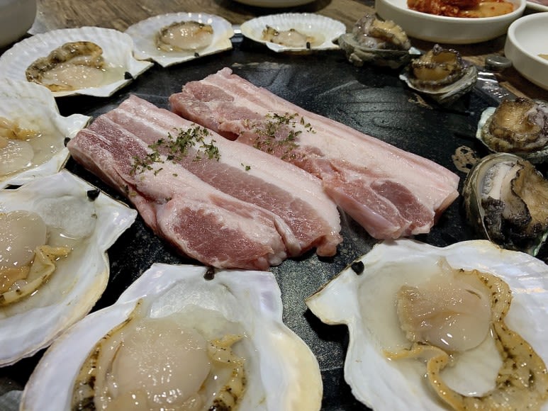 貝・サムギョプサル焼き