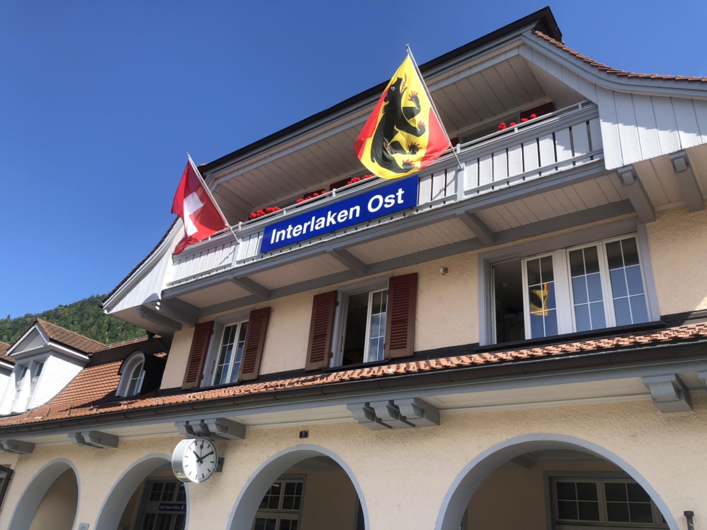 인터라켄 동역(오스트 역) 안내